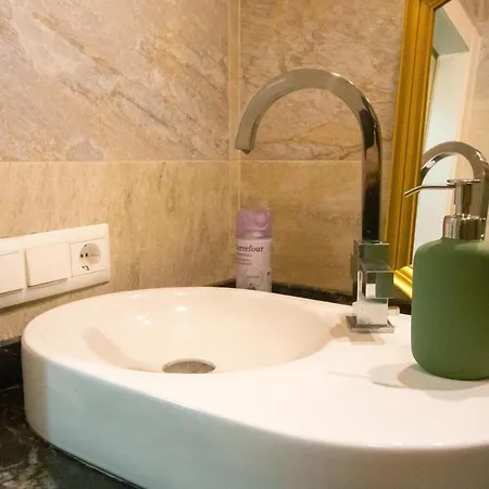 Holidays2malaga Alta Center Renovated 2 Bedrooms Wifi